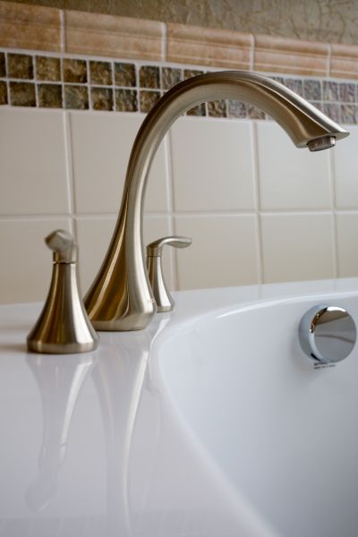 Bathtub Faucet Repair in Hamburg