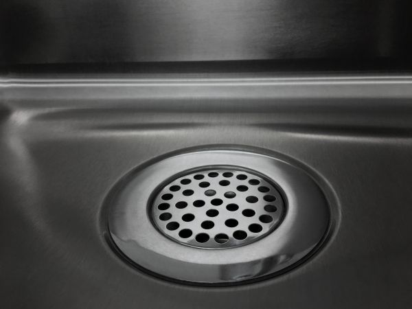 Kitchen Drain Installation in Hamburg
