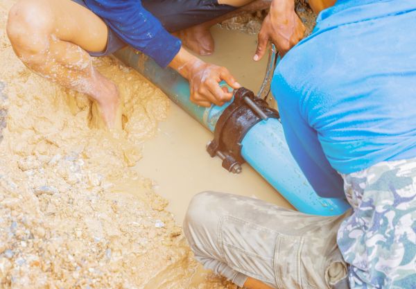 Cracked Plumbing Repair in Hamburg
